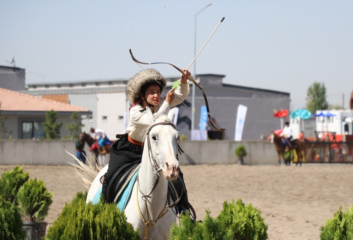 Atlı Okçuluk Türkiye Şampiyonası final yarışları, Kayseri'de devam ediyor