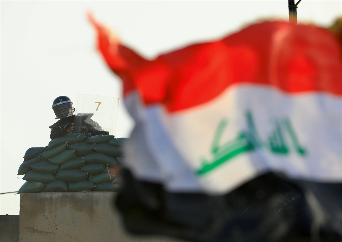 Bağdat'ta Sadr yanlıları yeniden Yeşil Bölge'ye girmeye çalışıyor