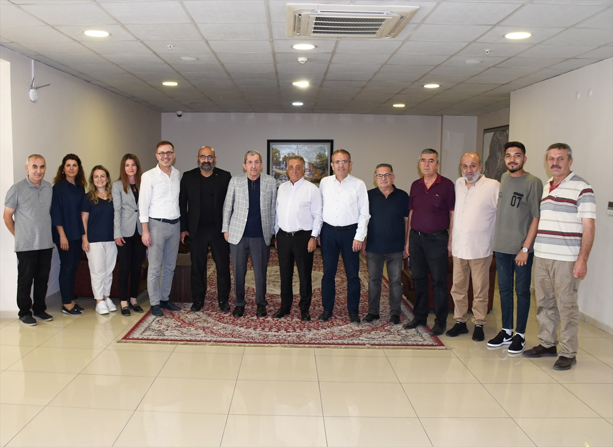 Beşiktaş Başkanı Çebi, Karabük'te spor tesisi yaptıracak