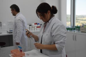 BİLECİK (AA) – Kas erimesi olarak bilinen Duchenne Musküler Distrofi