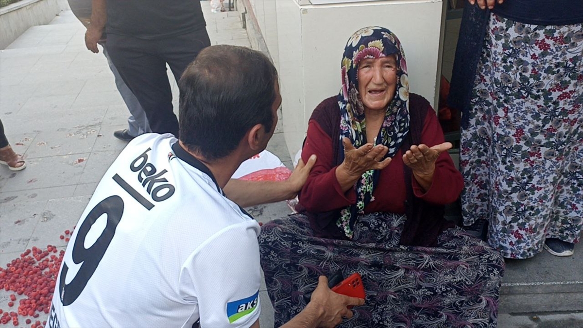 Bolu'da yaşlı kadının meyvelerine izinsiz satış yaptığı gerekçesiyle el konuldu