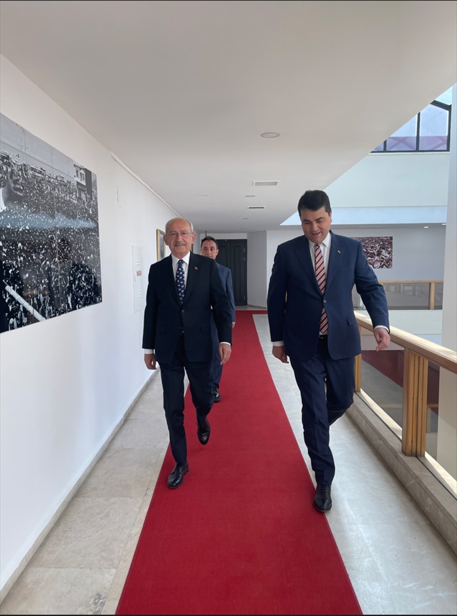 CHP Genel Başkanı Kılıçdaroğlu, DP Genel Başkanı Uysal ile görüştü
