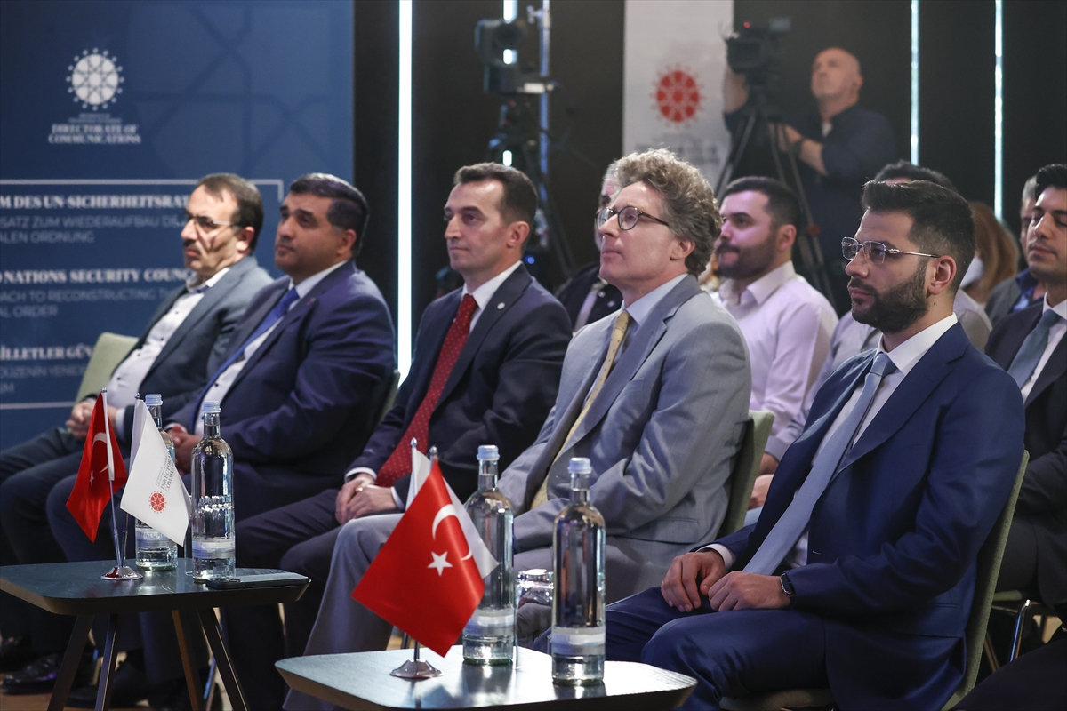 BERLİN (AA) – Cumhurbaşkanlığı İletişim Başkanlığı, Almanya'nın başkenti Berlin'de, "Birleşmiş