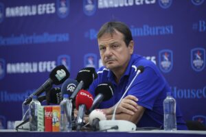 İSTANBUL (AA) – Anadolu Efes Başantrenörü Ergin Ataman, THY Avrupa