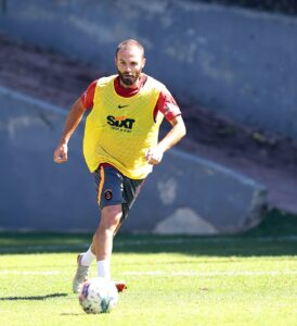 İSTANBUL (AA) – Galatasaray Futbol Takımı'nın yeni transferleri Mauro Icardi,