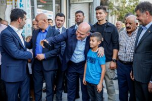 - "(Tunç Soyer'in ifadeleri) Siz İzmir Büyükşehir Belediye Başkanı'nın söylediklerine