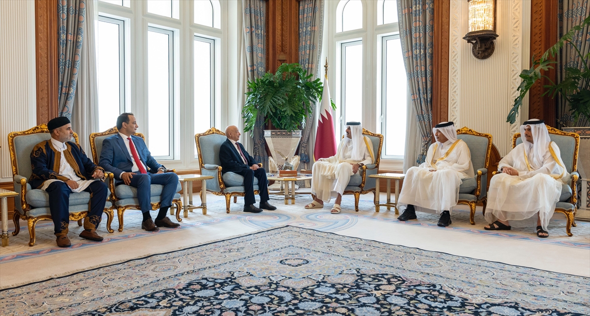Katar Emiri, Libya Temsilciler Meclisi Başkanı Salih ile Libya'daki gelişmeleri görüştü