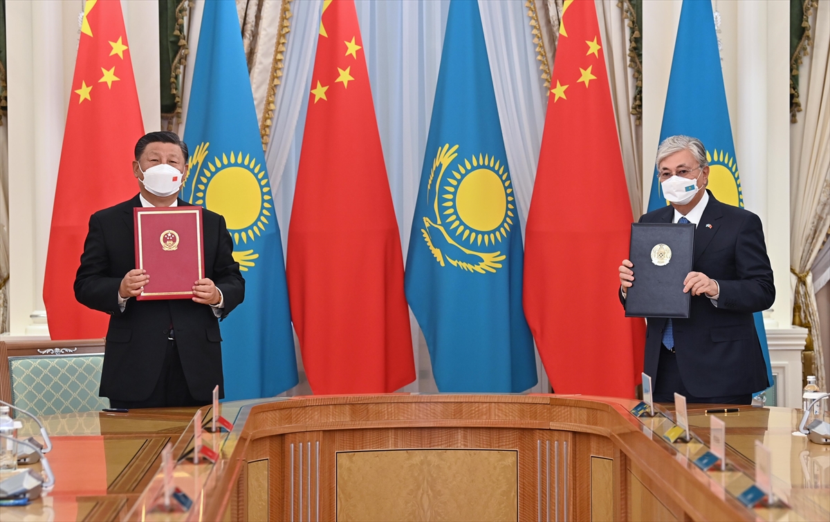 Kazakistan ile Çin arasındaki ilişkilerin yeni dönemine yönelik ortak bildiri imzalandı