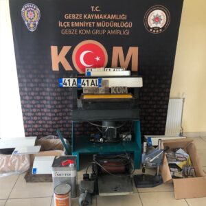 KOCAELİ (AA) – Kocaeli'nin Gebze ilçesinde bir iş yerinde sahte