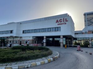 KOCAELİ (AA) – Kocaeli'nin İzmit ilçesinde bir öğrenci tarafından sınıfa