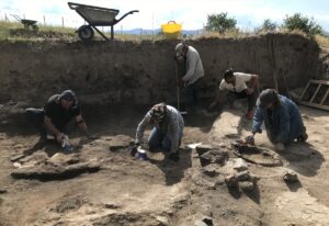 KÜTAHYA (AA) – ALİBEY AYDIN – Havadan yapılan çekimlerde kalp