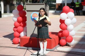MERSİN (AA) – Mersin'de, İlköğretim Haftası dolayısıyla kutlama programı düzenlendi.