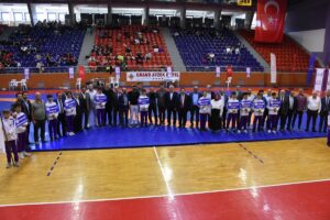 ORDU (AA) – Ordu'da, Karadeniz-U20 Serbest Güreş Turnuvası organize edildi.