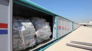 - Çadır, battaniye ve gıda malzemelerinden oluşan 394 bin ton