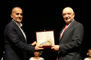 - Gösteriyi Paraguay'ın Ankara Büyükelçisi Ceferino Adrian Valdez Peralta da