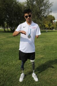 İSTANBUL (AA) – Oral-B Uluslararası Boğaziçi Triatlonu'na takımlar kategorisinde katılan