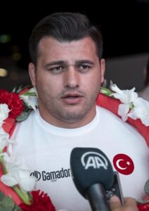 ANKARA (AA) – Sırbistan'da düzenlenen Dünya Güreş Şampiyonası'nda, 5. kez