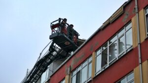 SAMSUN (AA) – Samsun'un İlkadım ilçesinde silahla yaralama şüphelisi, bir