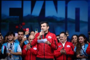 - "Milli teknoloji hamlesi sadece gençlerimizin çabalarıyla değil, milletimiz tarafından