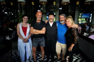 ANTALYA (AA) – Çekimleri Antalya'da yapılacak "Sen Deli Ben Deli"