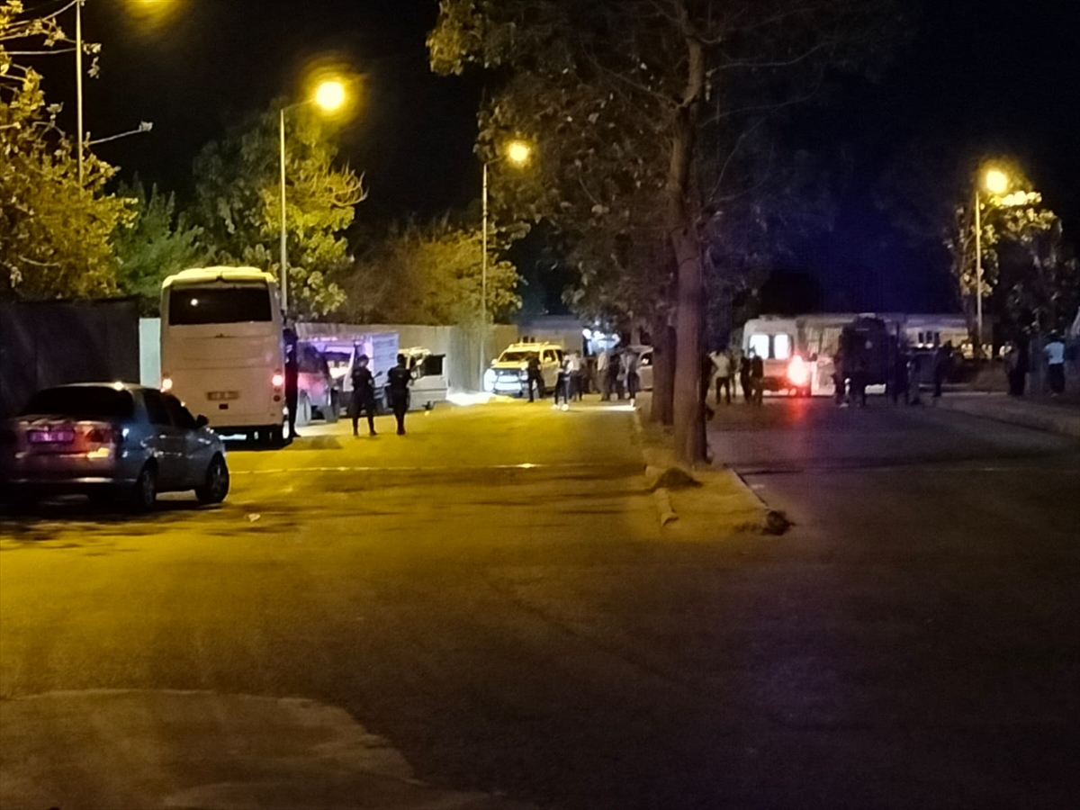 Şırnak'ta aileler arasındaki silahlı kavgada 1 kişi öldü, 2 kişi yaralandı