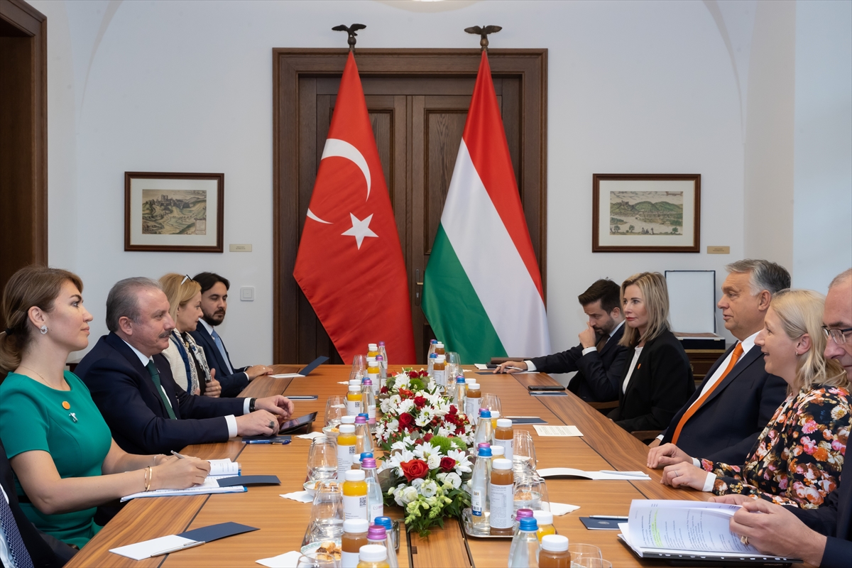 BUDAPEŞTE (AA) – TBMM Başkanı Mustafa Şentop, Macaristan Başbakanı Viktor
