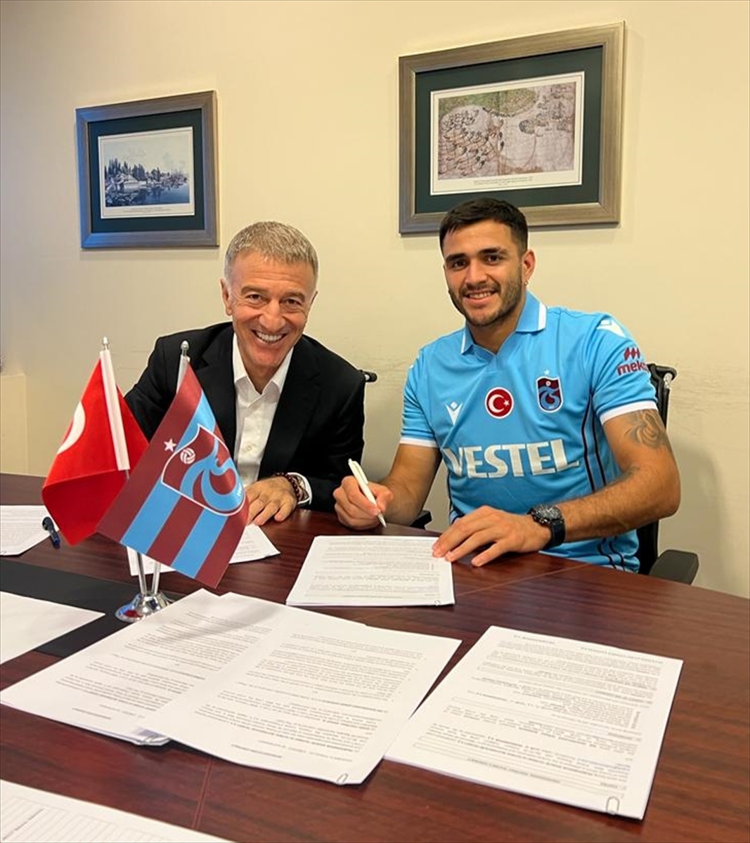 Trabzonspor, Maxi Gomez'i kadrosuna kattı