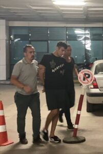 İSTANBUL (AA) – Ümraniye'de bir kişiyi başından silahla yaraladığı gerekçesiyle