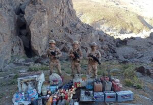 - Operasyonda, 2'si büyük 3 tüp, 3 akü, 6 mazot