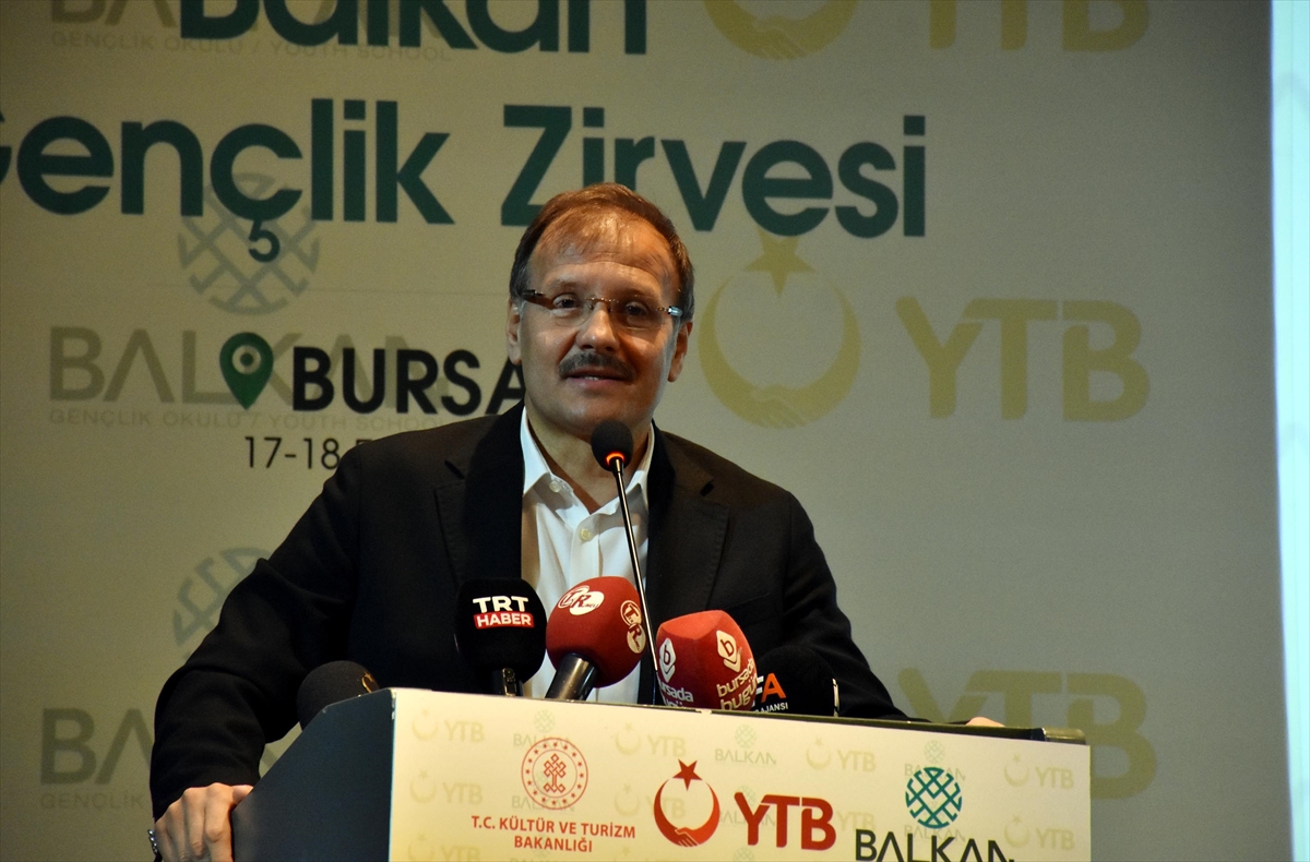 YTB'nin “Balkan Gençlik Okulu Kapanış Zirvesi” Bursa'da yapıldı
