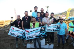 ARTVİN (AA) – 12. Arhavi Off-Road Oyunları, Artvin'de düzenlendi. Arhavi