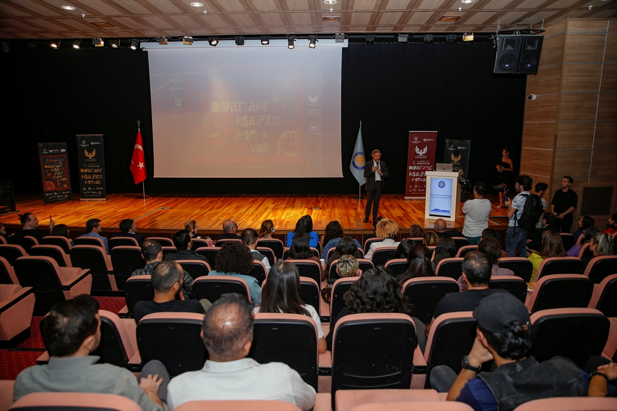 “2. Diyarbakır Kısa Film Festivali”nin açılışı yapıldı