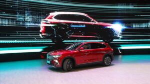 - Cumhurbaşkanı Recep Tayyip Erdoğan, Togg'un seri üretim bandından inen