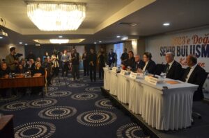 - "Pandemi döneminde bütün dünya bir ekonomik darboğazdan geçerken, bu