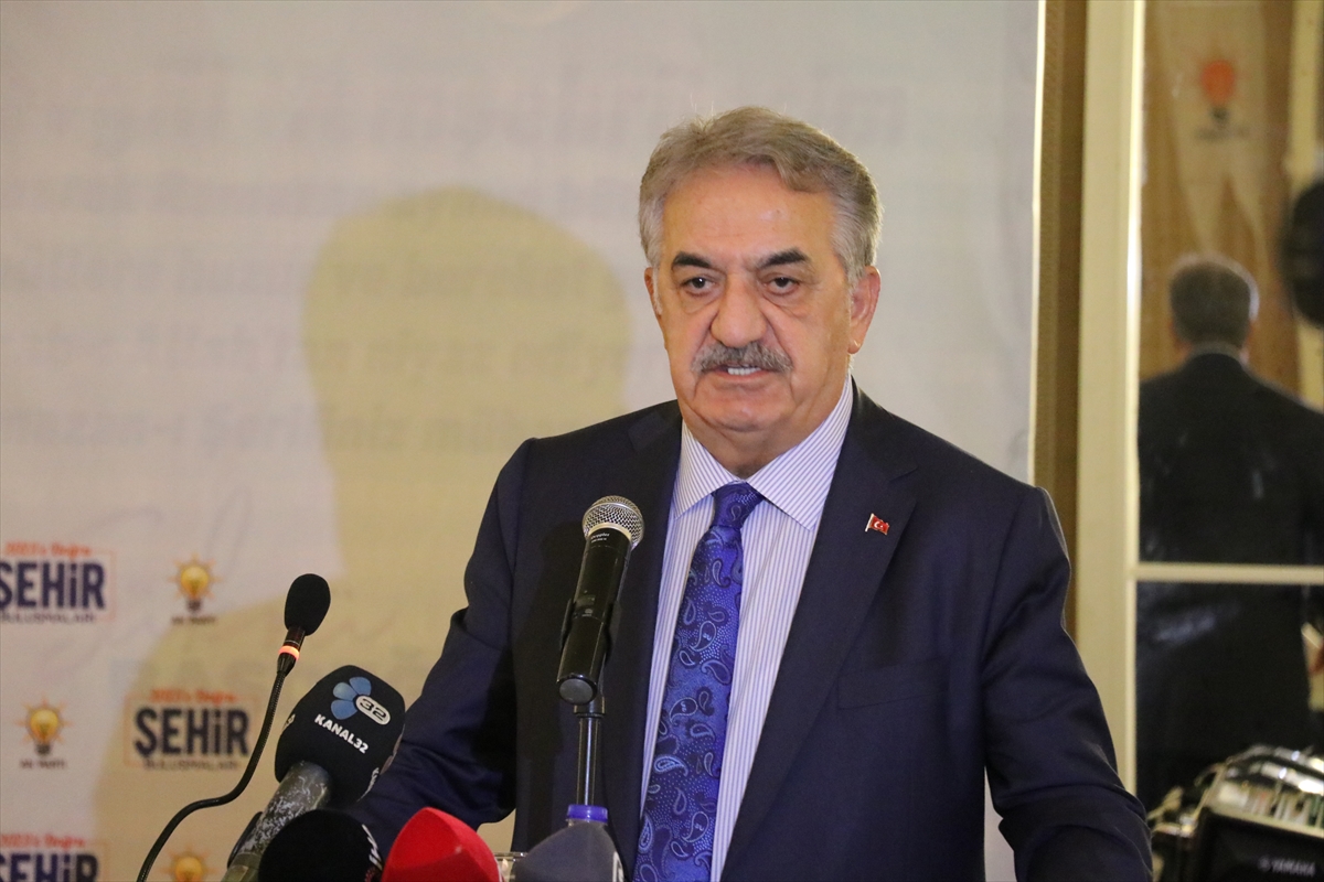 AK Parti Genel Başkan Yardımcısı Hayati Yazıcı Isparta'da konuştu: