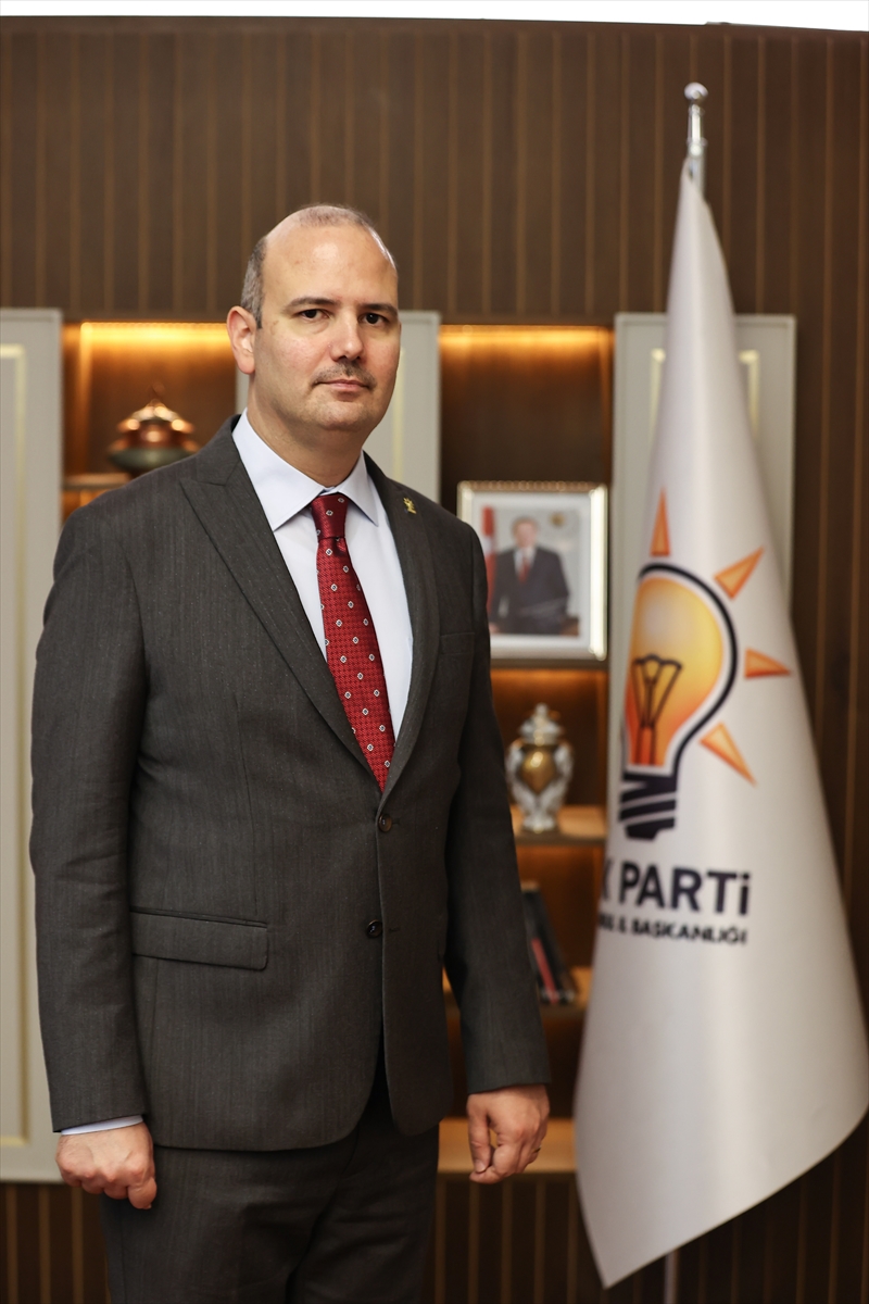 AK Partili İleri, dijital dönüşümde Türkiye'deki gelişmeleri değerlendirdi: