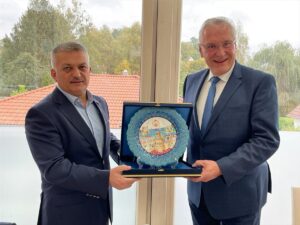 NÜRNBERG (AA) – Antalya Valisi Ersin Yazıcı ve Antalya Gazeteciler