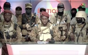 YAOUNDE (AA) – Burkina Faso'da ordu ülkedeki güvenlik durumunu gerekçe