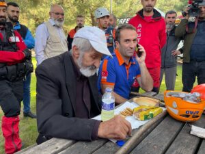 BURSA (AA) – Bursa'nın Yıldırım ilçesinde, akıllı saatinin şarjı bittiği