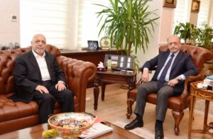 ANKARA (AA) – HAK-İŞ Genel Başkanı Mahmut Arslan, Çalışma ve