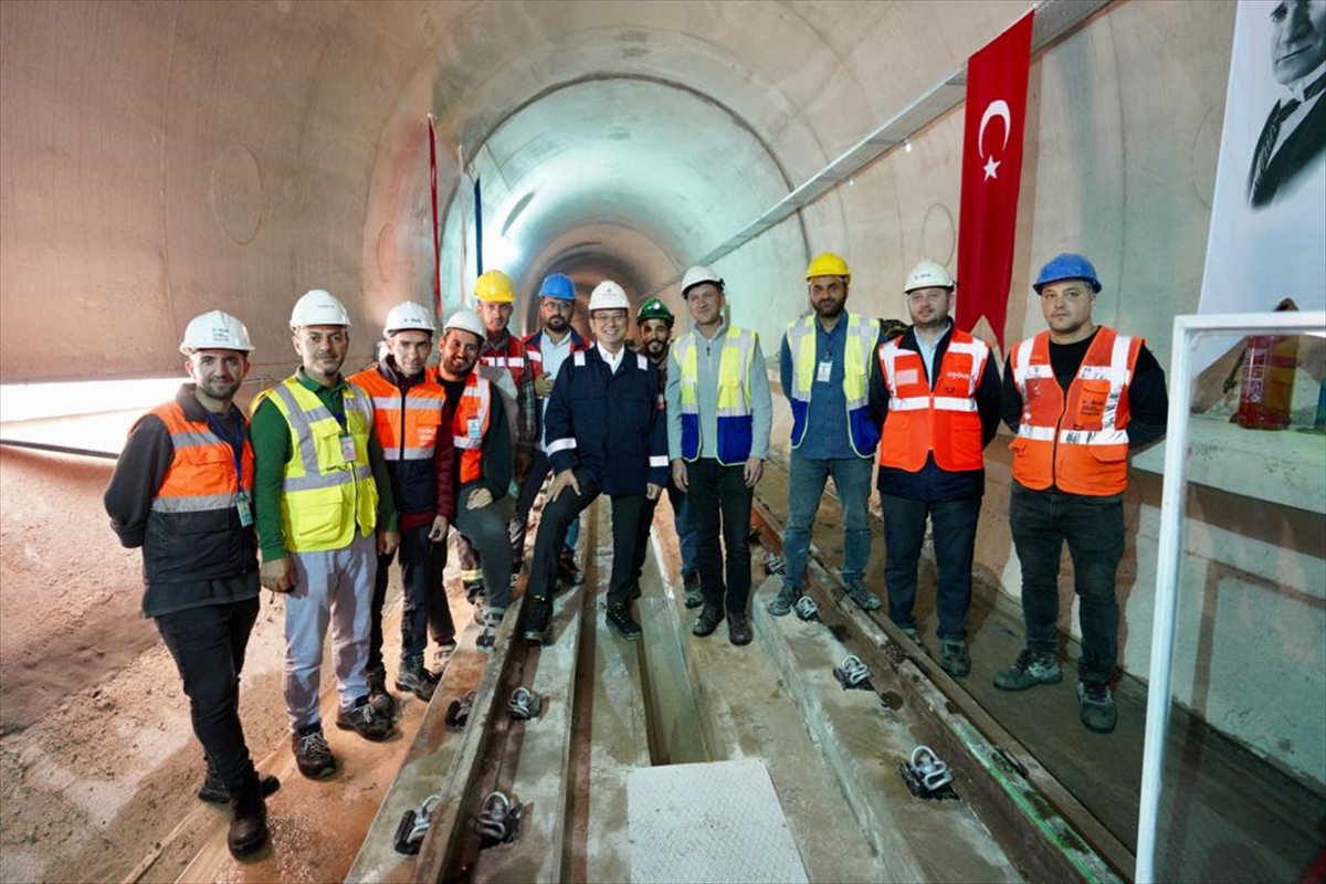 Çekmeköy-Sancaktepe-Sultanbeyli Metrosu'nun 1. Etap Ray Kaynatma Töreni gerçekleştirildi