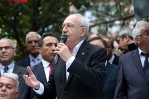 - "Türkiye gerçekten güzel ve güçlü bir ülke. İyi yönetildiği