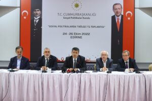 EDİRNE (AA) – Cumhurbaşkanlığı Sosyal Politikalar Kurulu heyeti, Edirne'de kamu