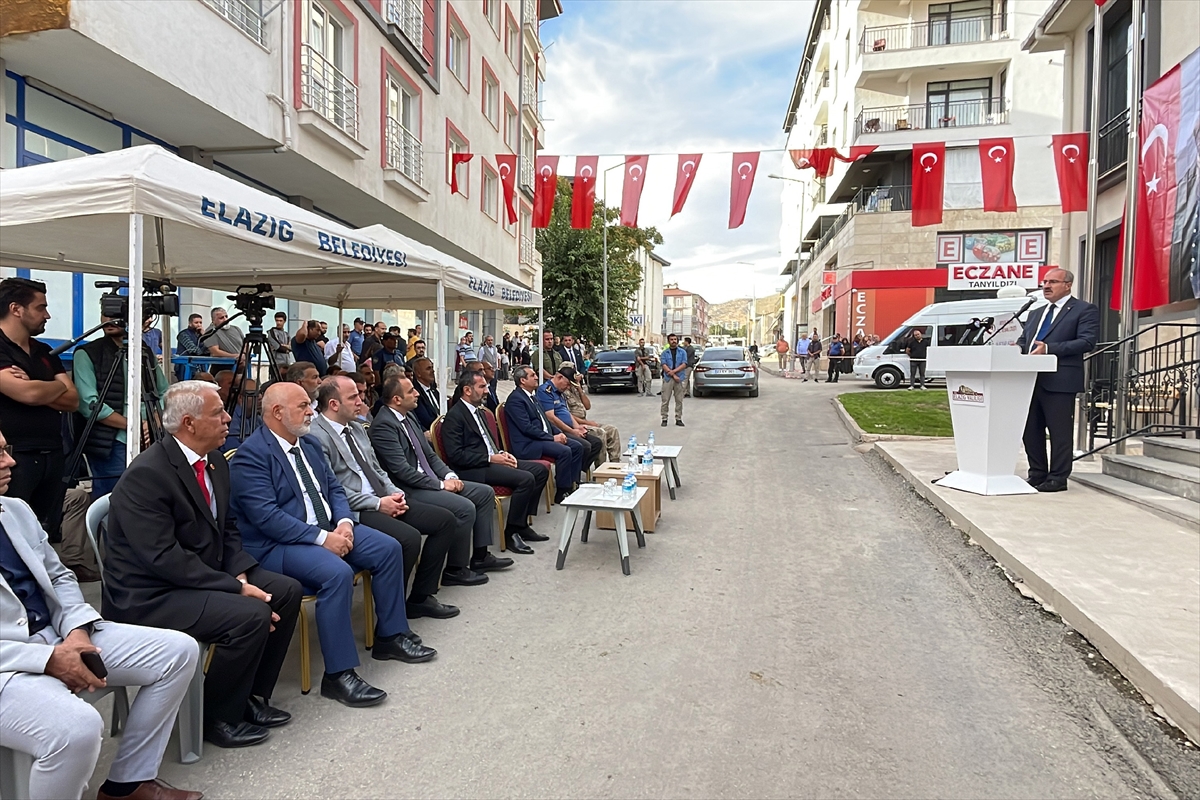 Elazığ'da TOKİ tarafından yapılan aile sağlığı merkezi hizmete açıldı