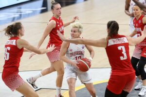 - Galatasaray Çağdaş Faktoring: 94 - Slavia Banska Bystrica: 52