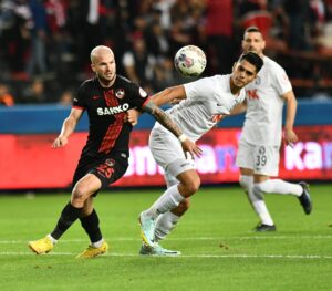 Stat: Kalyon Hakemler: Cihan Aydın, Ramazan Ufuk Avdaş, Sabri Öğe