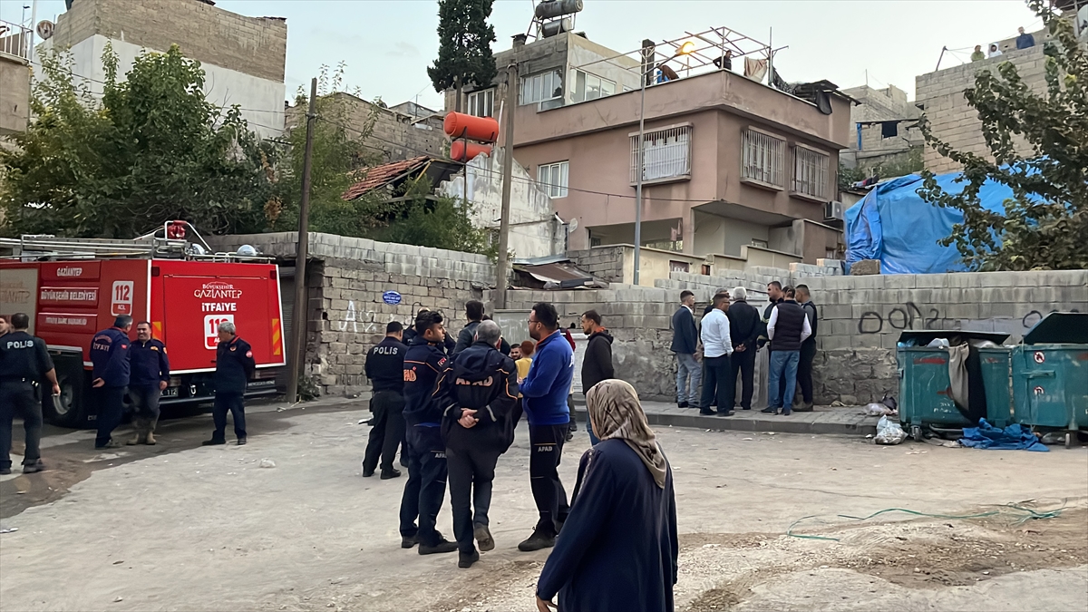 Gaziantep'te bir evdeki patlama sonucu 2 kişi yaralandı