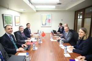 - "Türkiye ekonomisindeki gelişmeleri ve Türkiye Ekonomi Modeli çerçevesinde ülkemizin