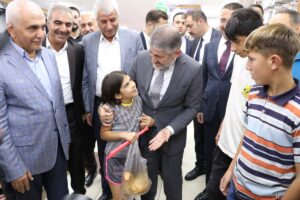 SİİRT (AA) – Hazine ve Maliye Bakanı Nureddin Nebati, Siirt'te