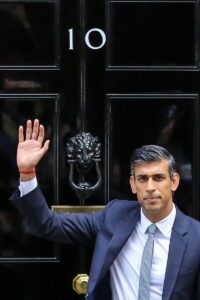 LONDRA (AA) – İngiltere'nin yeni Başbakanı Rishi Sunak, Kral 3.